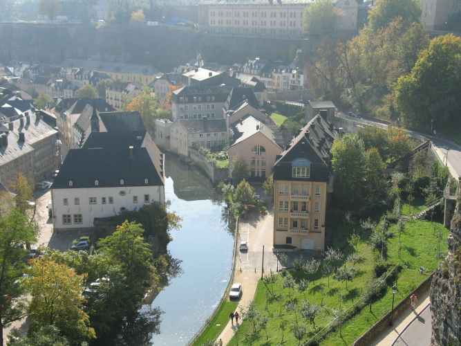 Luxemburg-Grund-von-Corniche